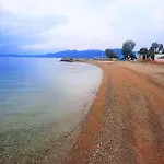 شقة Georgios